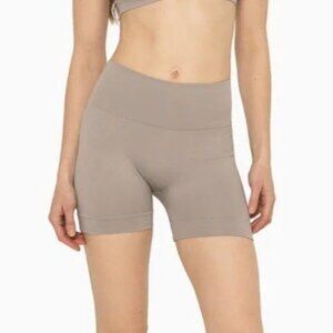 set active sculptflex bike shorts